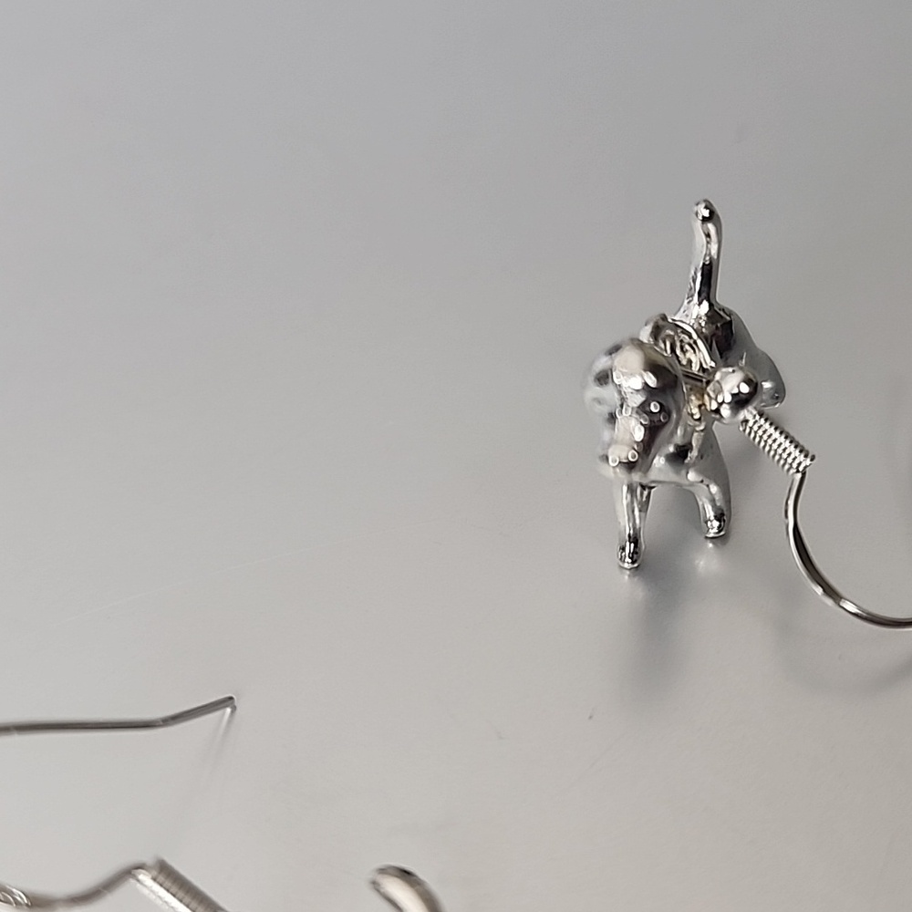 Dog Earrings 925S Post - Picture 3 of 5